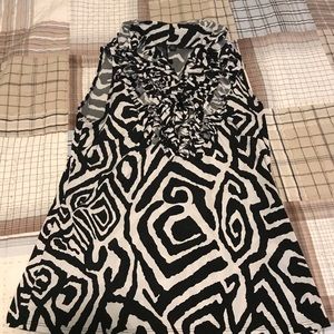 Women’s tank top black and white